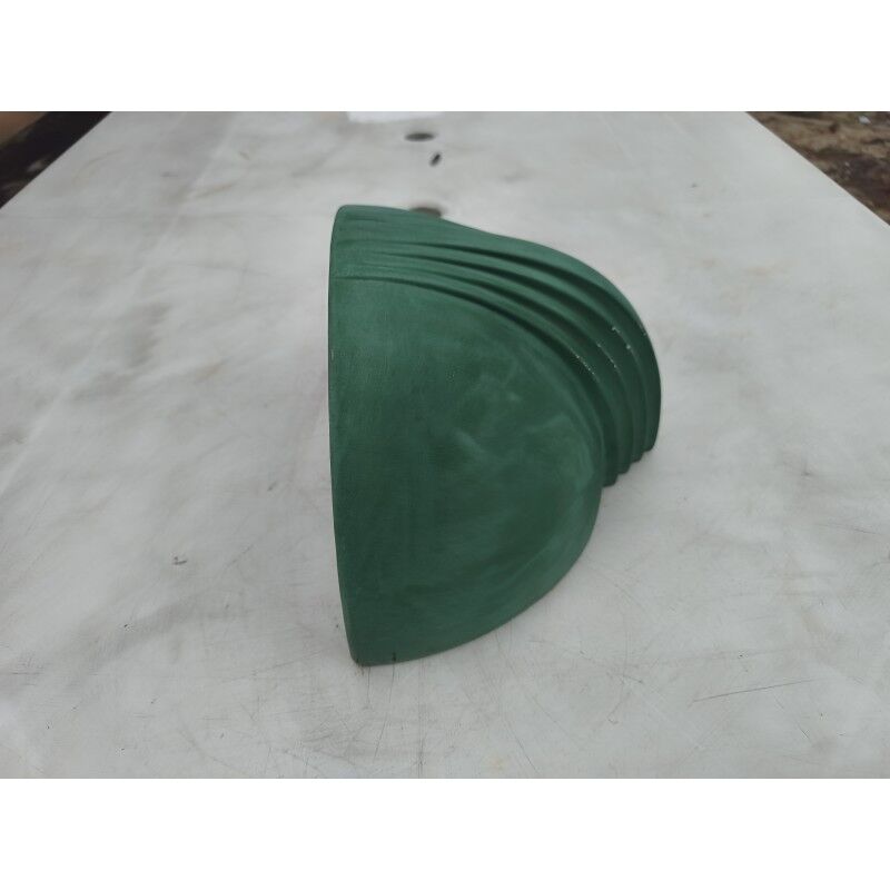 Art Deco wall light in green faience.