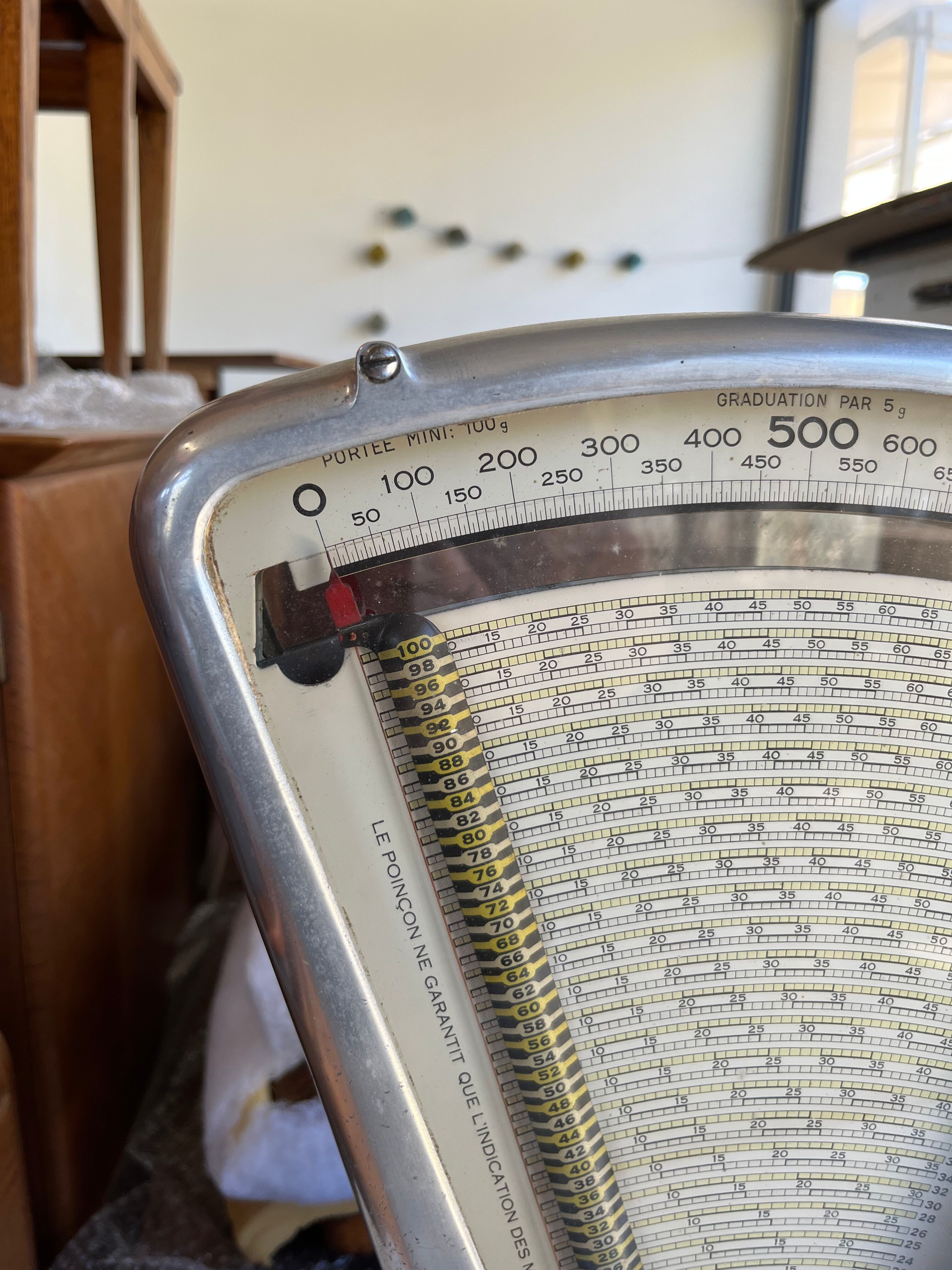 Lutrana 50s grocery scale