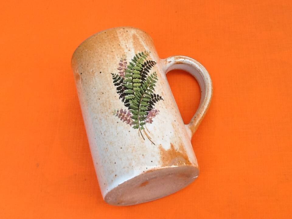 Cup / Mug Traditional ceramic with fern leaf decoration
