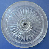 Plate mounted on pressed-molded glass column