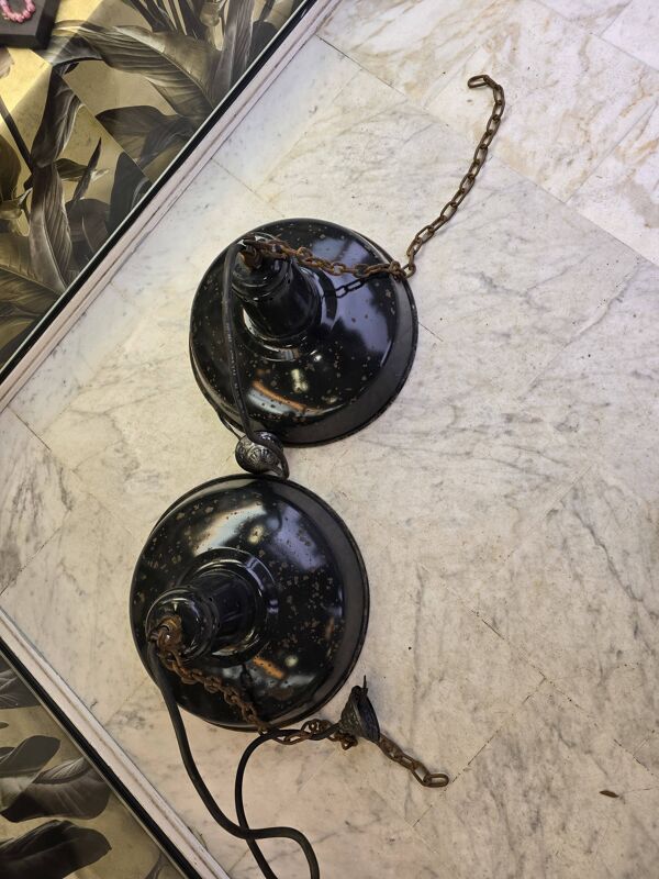 Paire de luminaires d'atelier