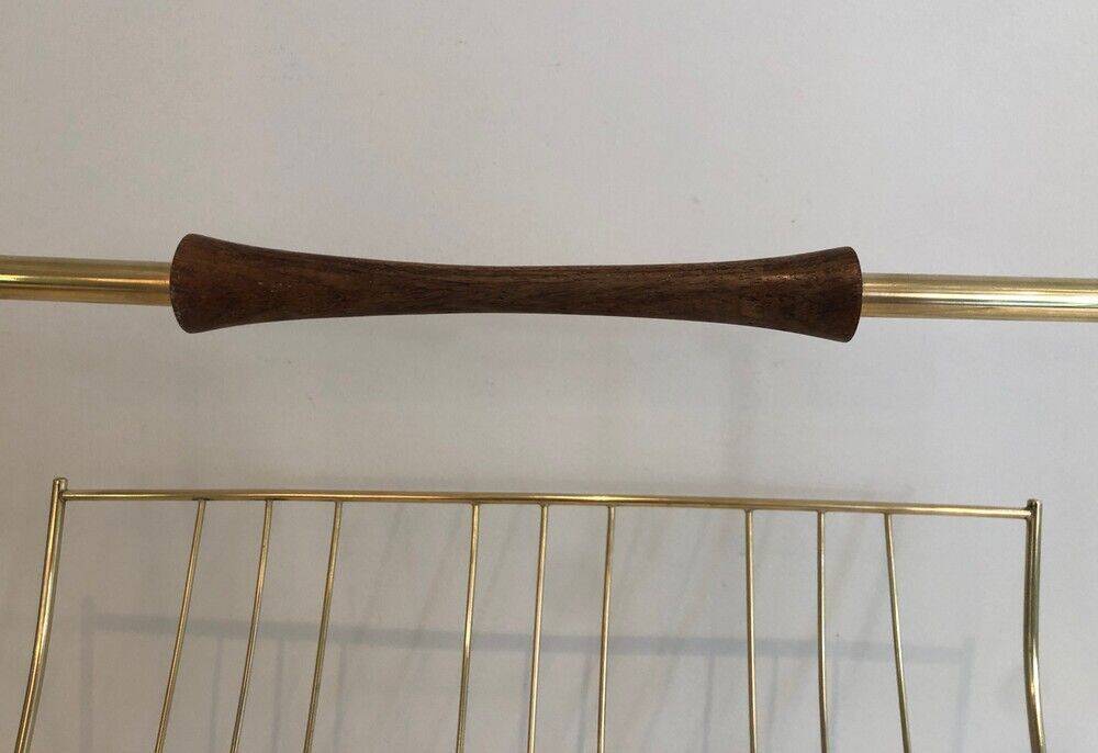 Brass and wood magazine rack, in the style of Cesare Lacca.