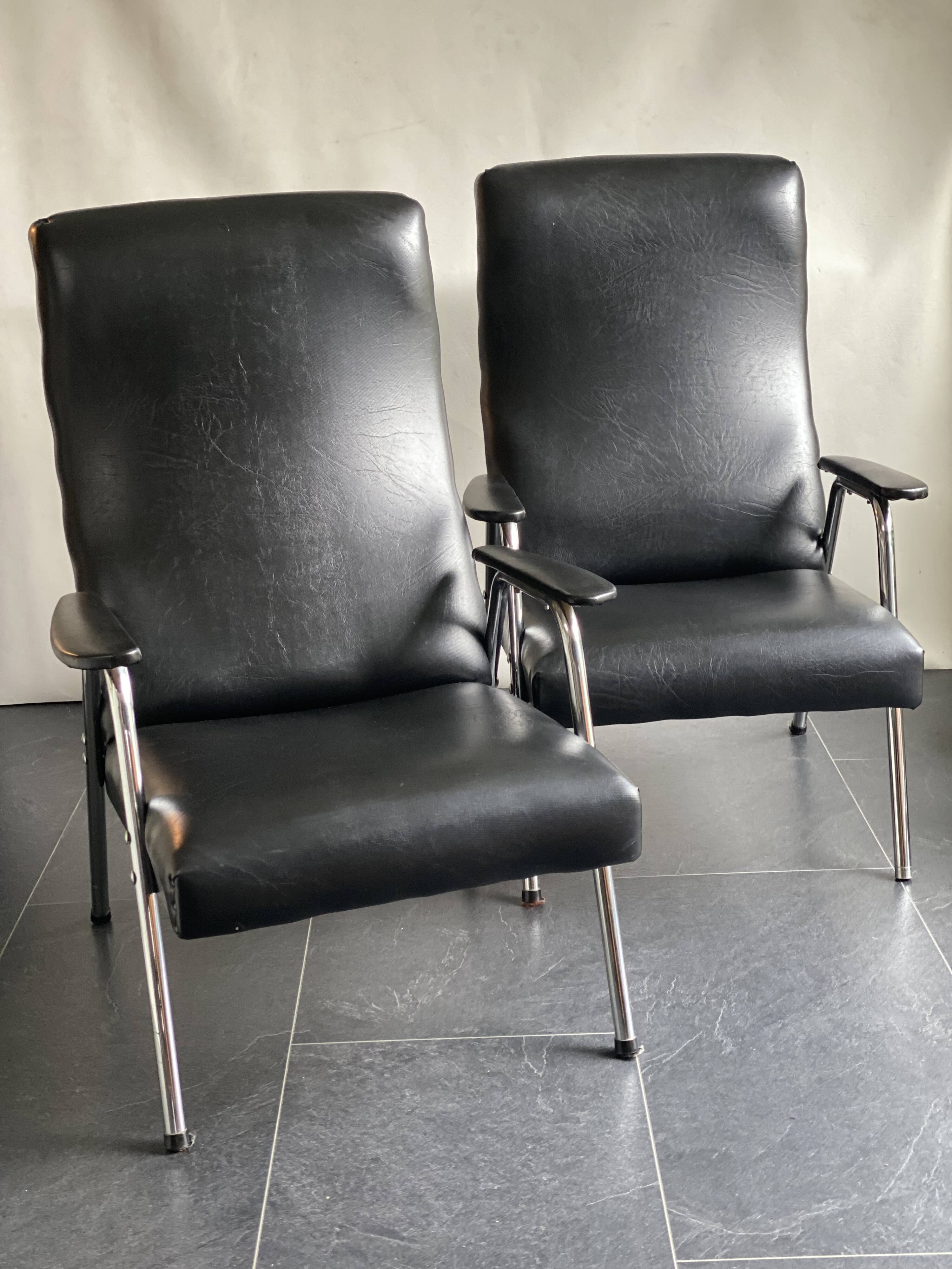 Pair of Bauhaus Style Arm Chairs