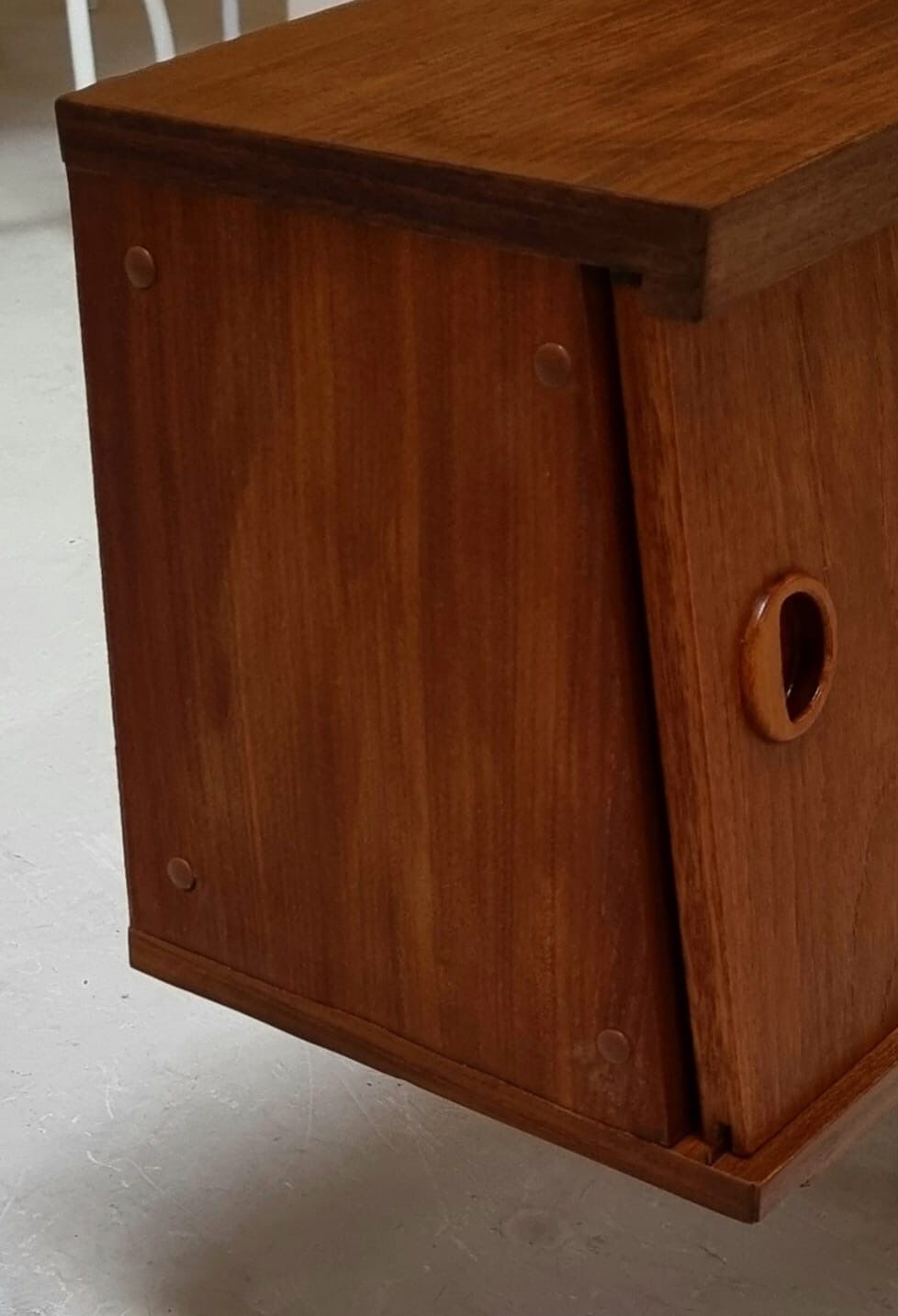 Lowboard du milieu du siècle