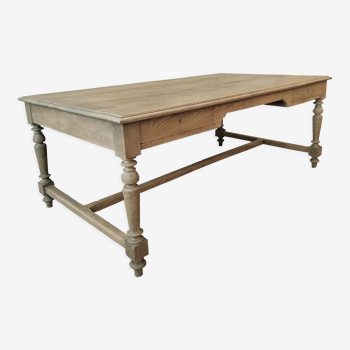 Solid oak desk in neoclassical style