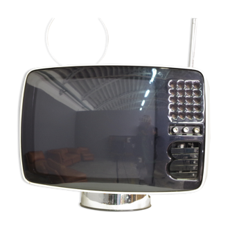 TV Briovega Volans 17'' Vr