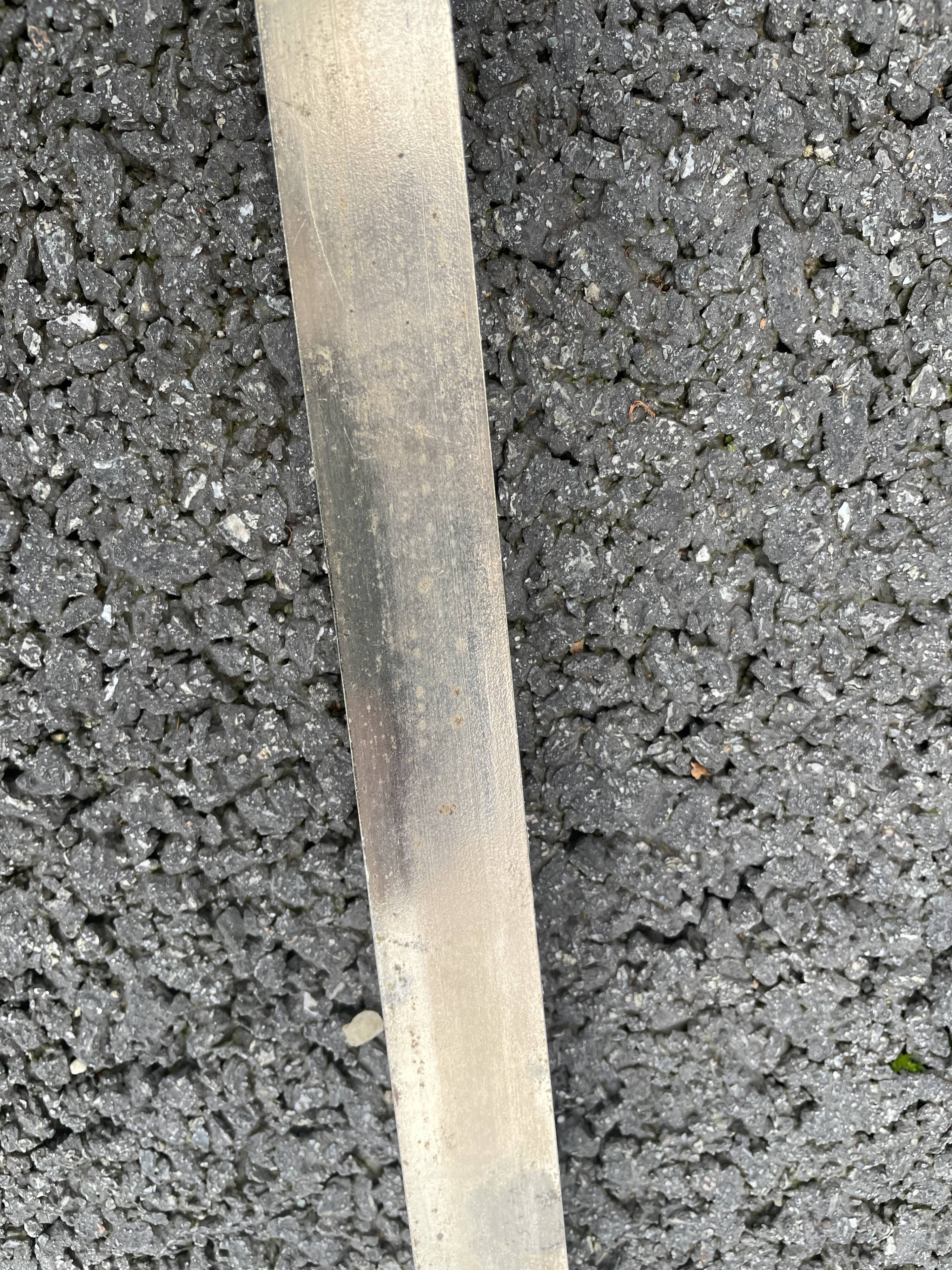 Coffee table in gilded brass and veined green marble