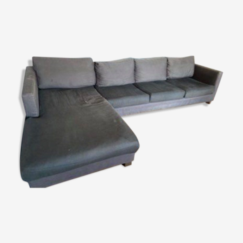 Canapé gris en forme de L