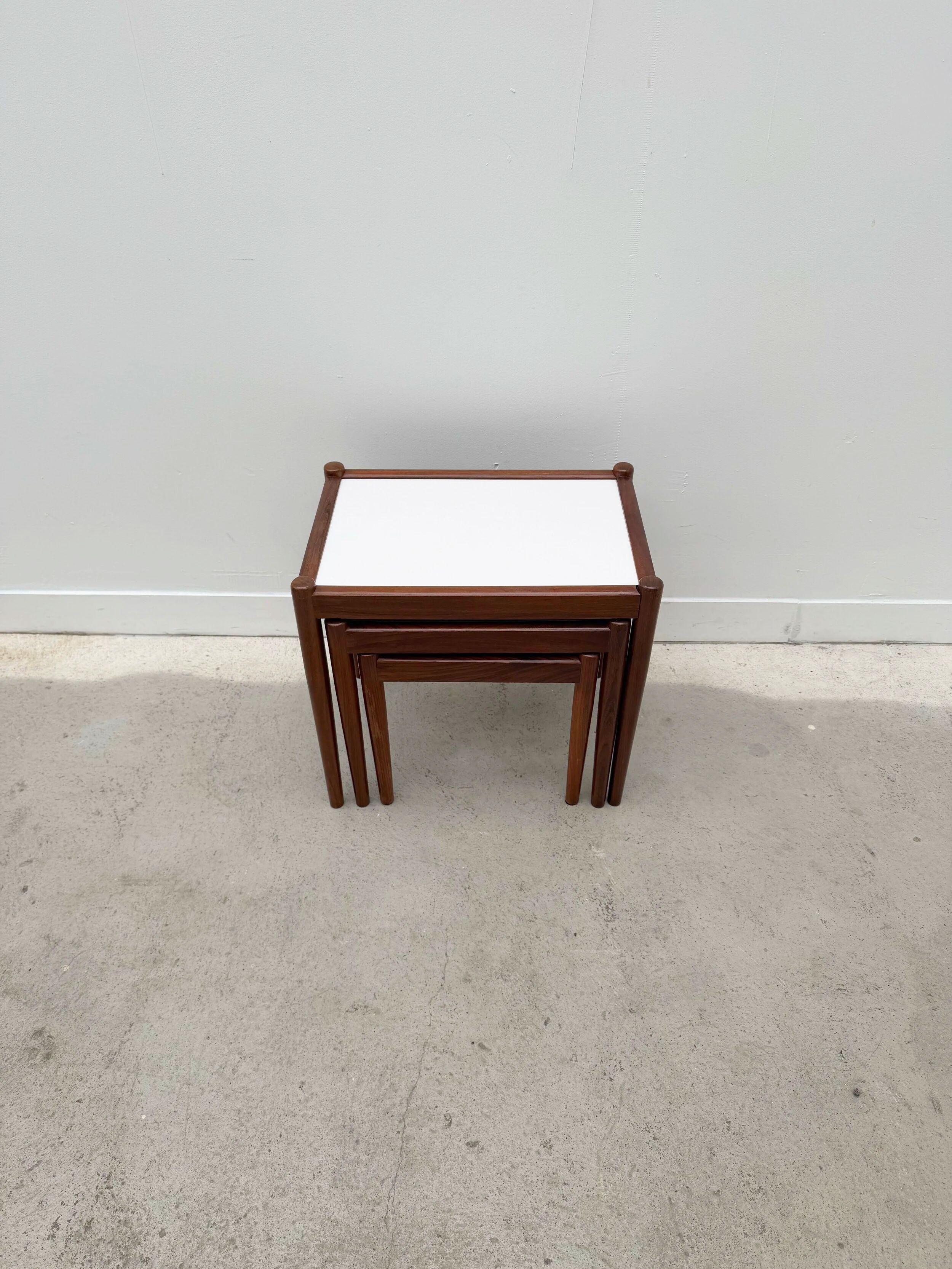 Scandinavian nesting tables in rosewood and formica, 1970.