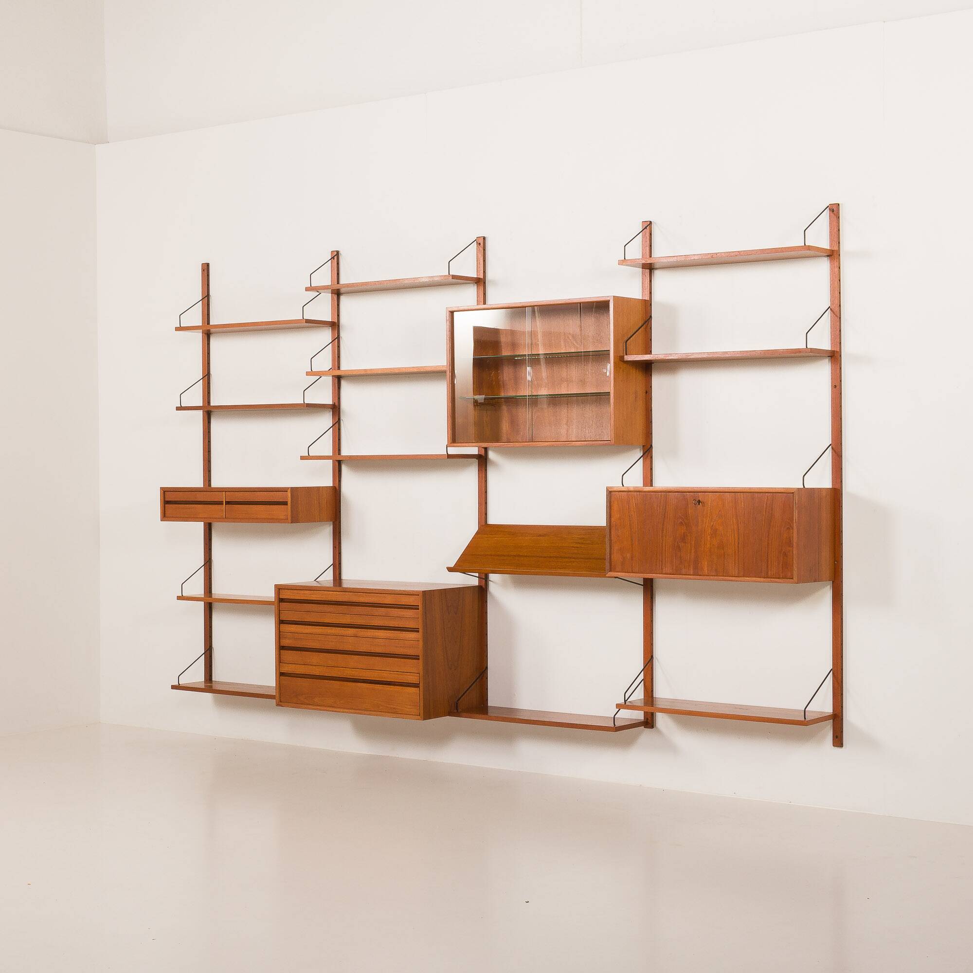 Poul Cadovius 4 bay teak wall unit for Cado, Denmark 1960s