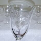 6 glasses with liqueur or aperitif glass decorated with engraved ears