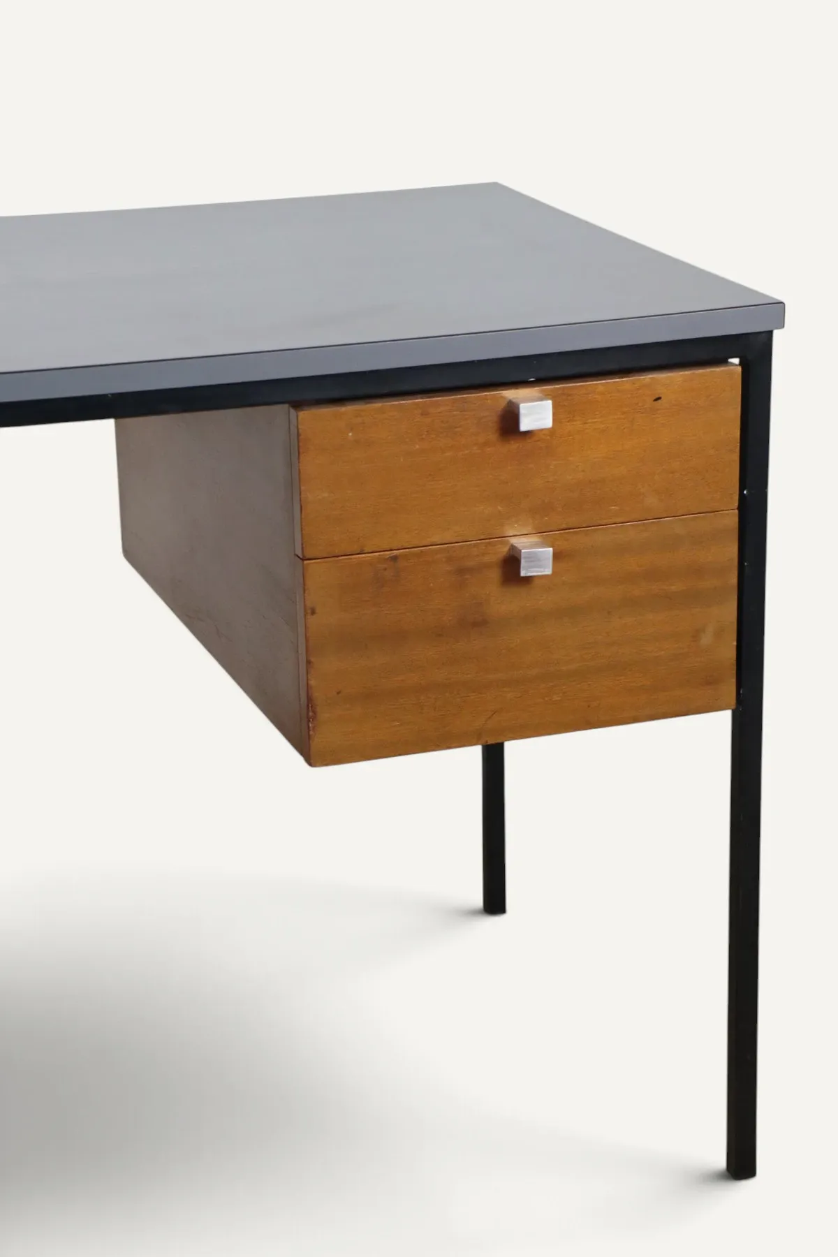 Desk CM217 by Pierre Paulin for Thonet – 1960s