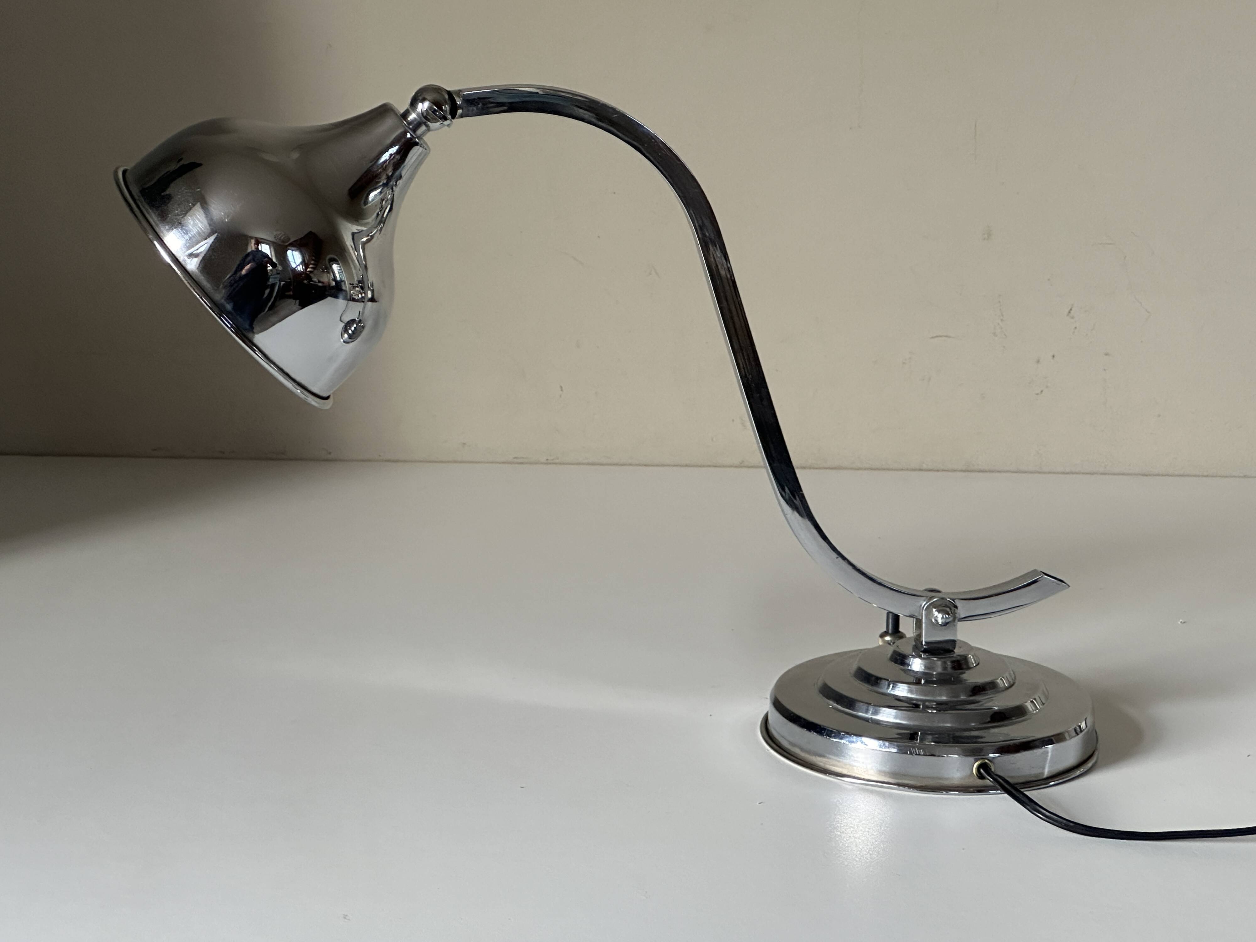 Vintage 50s design swan neck lamp