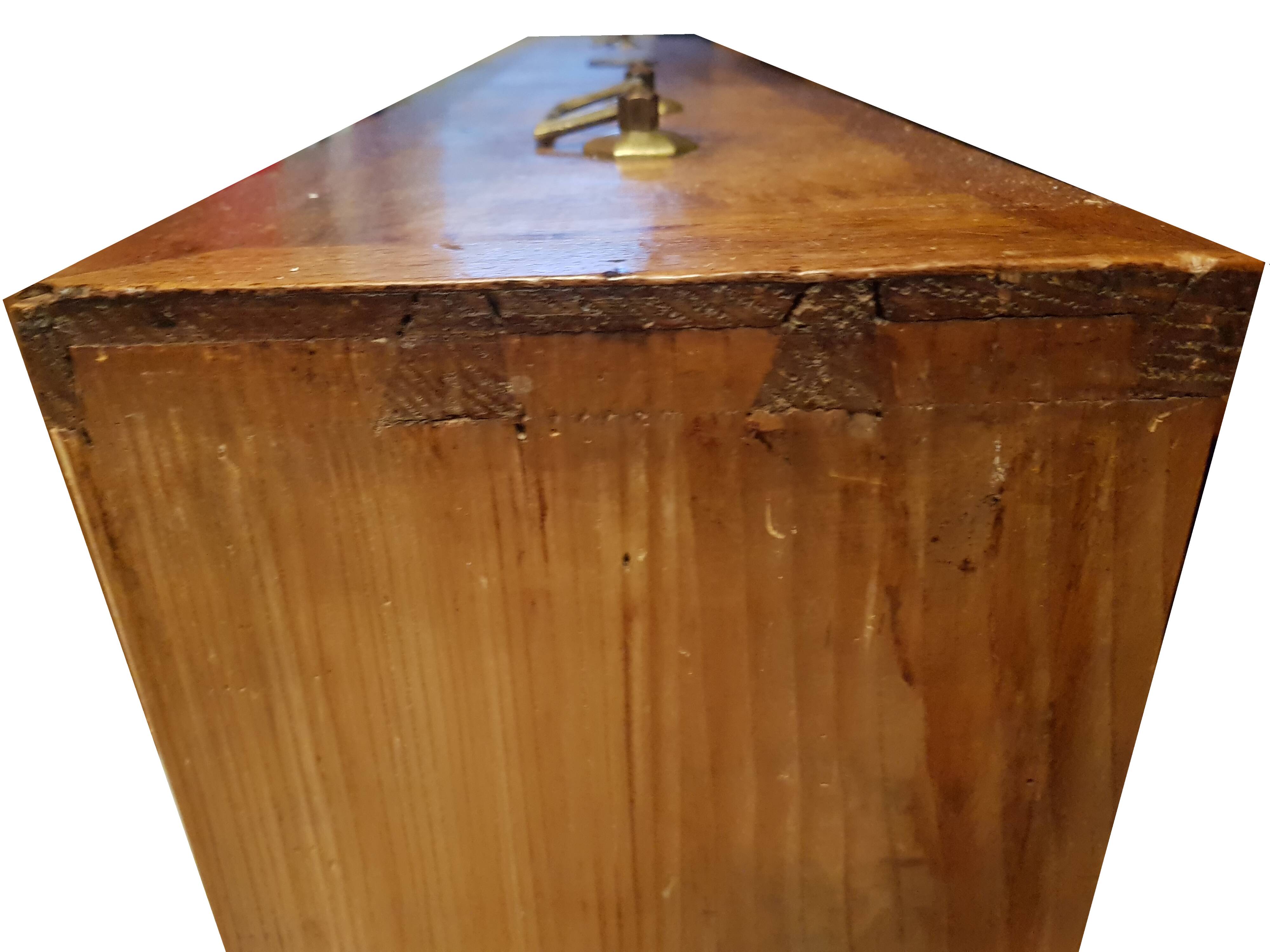Commode ancienne grande capacité - plateau en granit