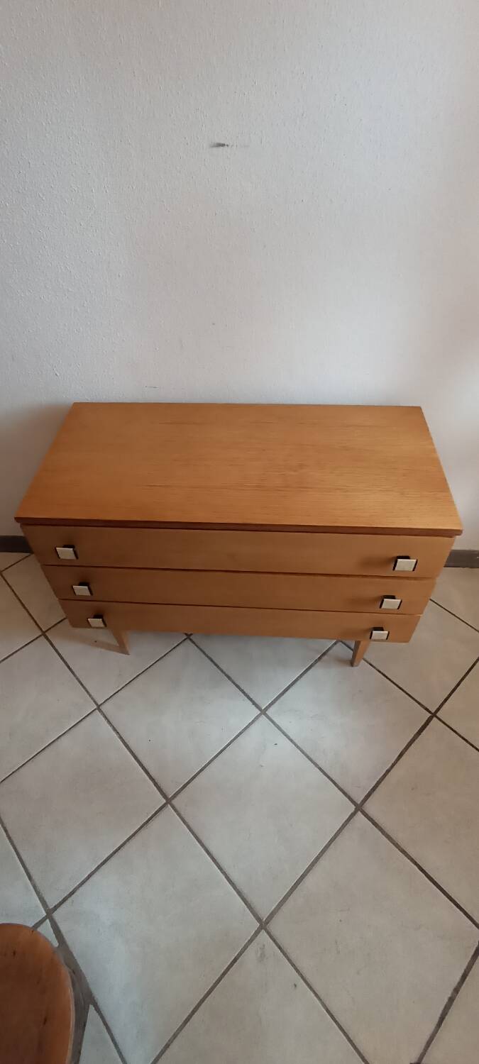 Vintage Scandinavian chest of drawers