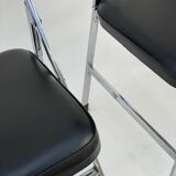 Paire de chaises pliantes en chrome et cuir italiens