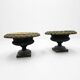 Pair of Medici vases in cast iron from the 19th century, 55cm wide.