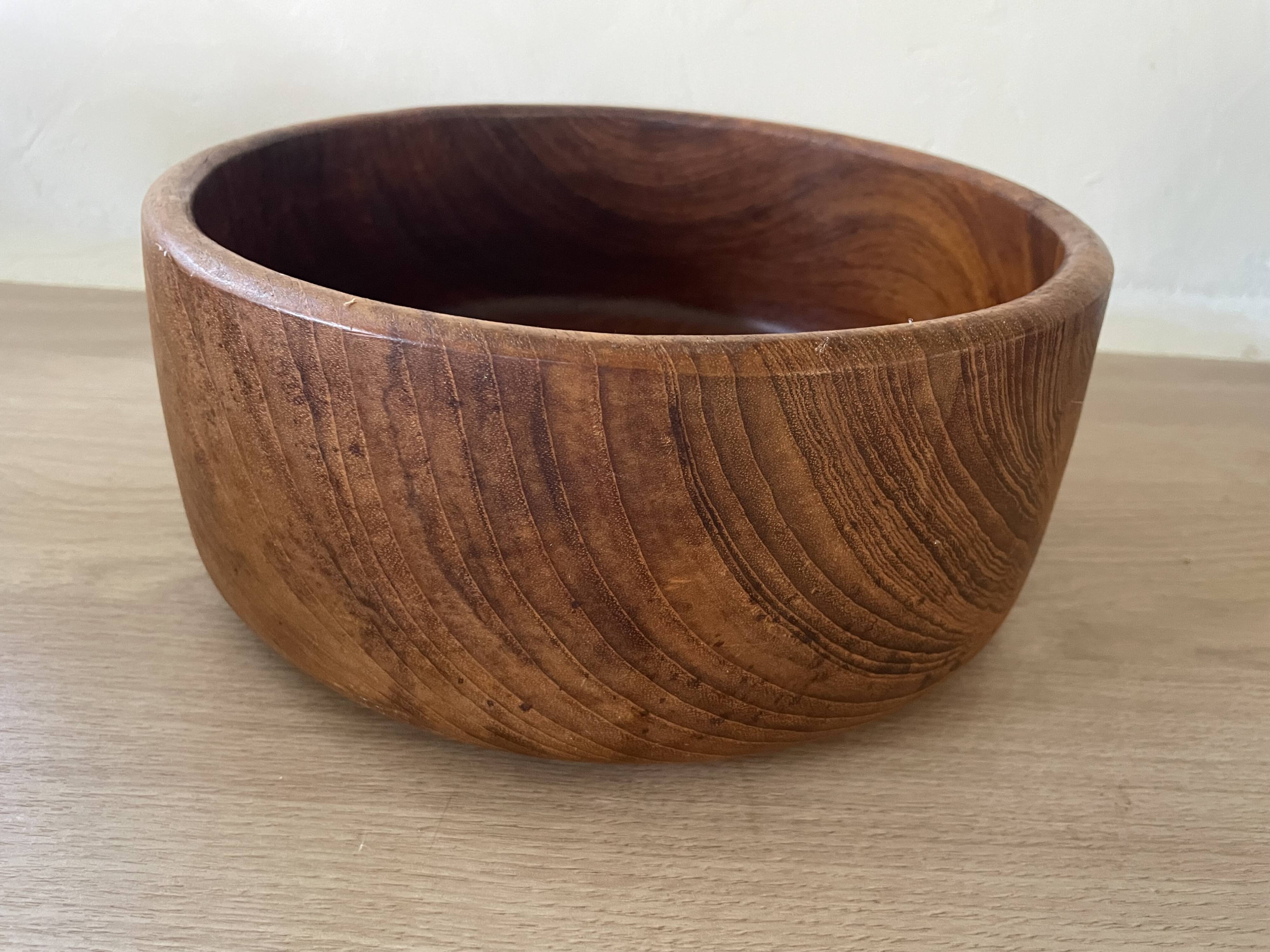 Vintage teak coupe salad bowl