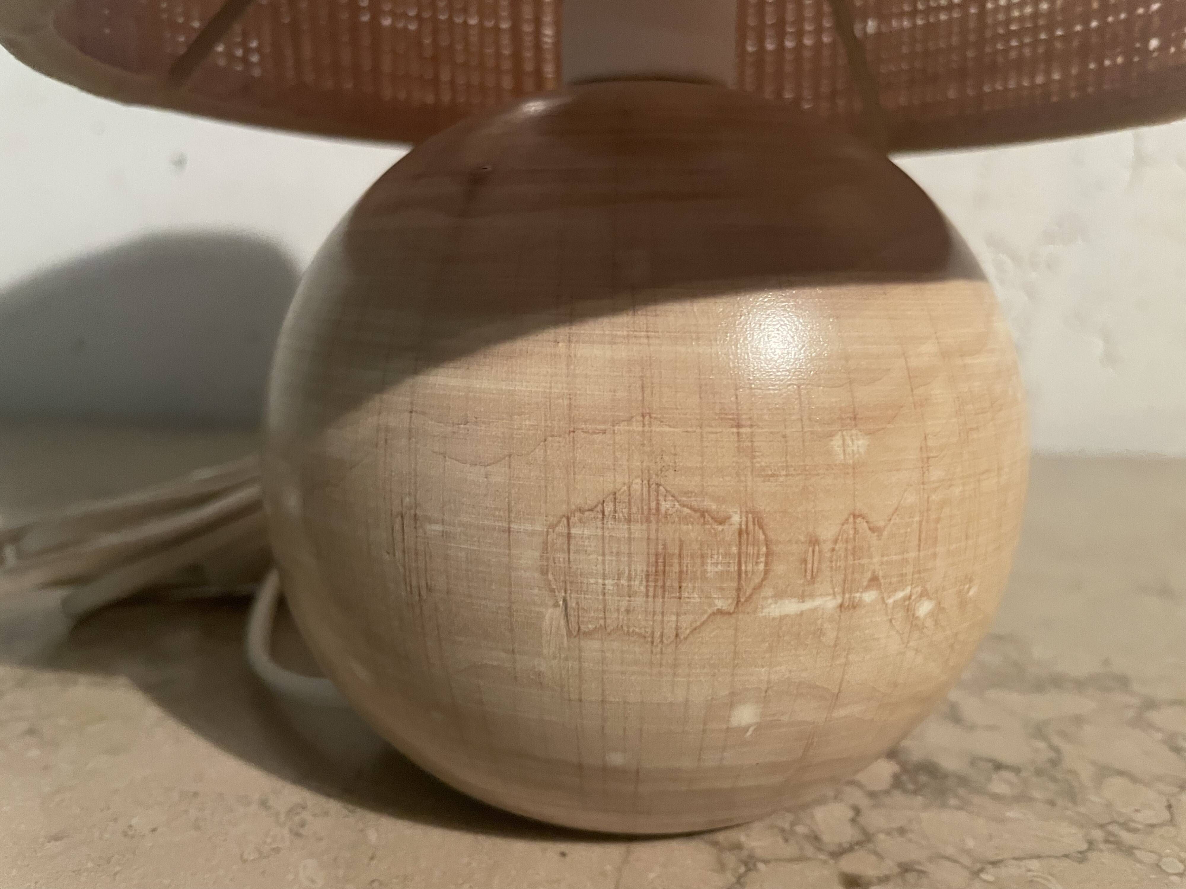 Wooden ball lamp