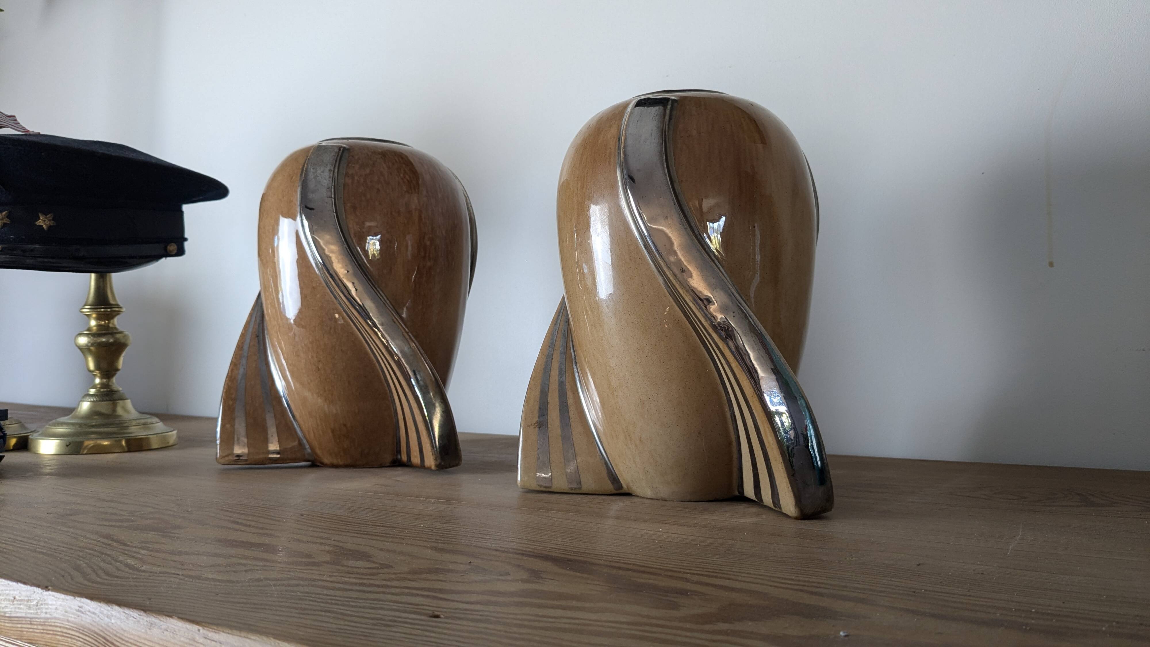 Paire de vases en céramique vintages