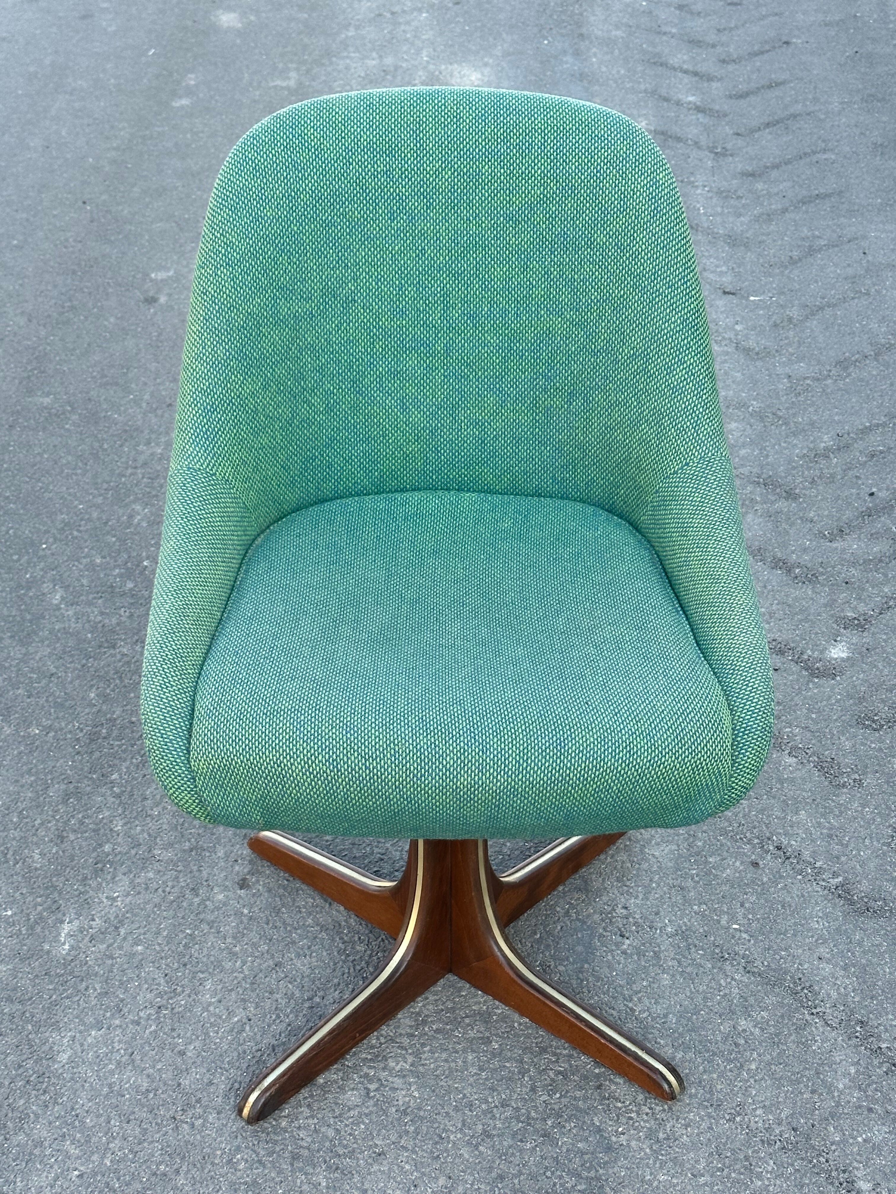 60s vintage design swivel office chair