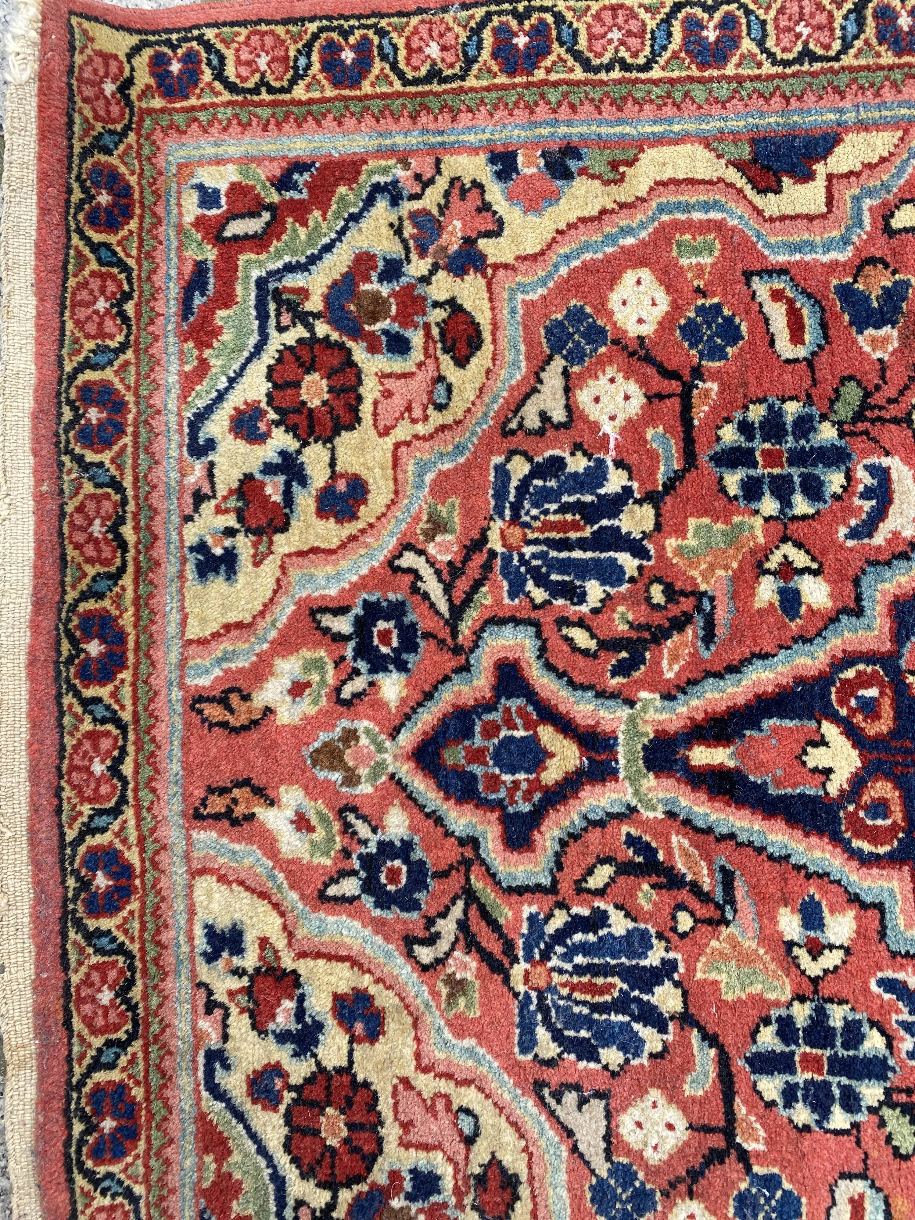 Persian carpet Sarogh handmade 57x84 cm