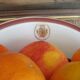 Porcelain standing fruit cup