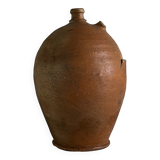 Rounded terracotta jar