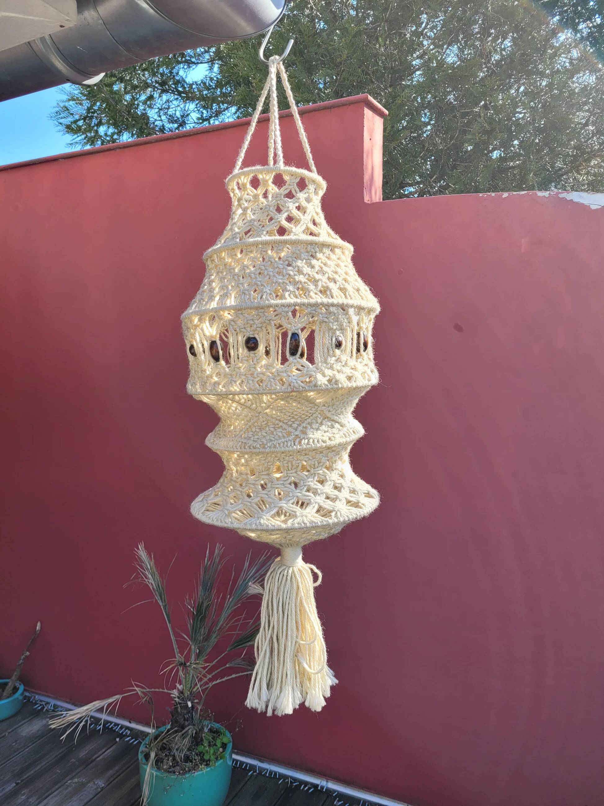Vintage macramé suspension