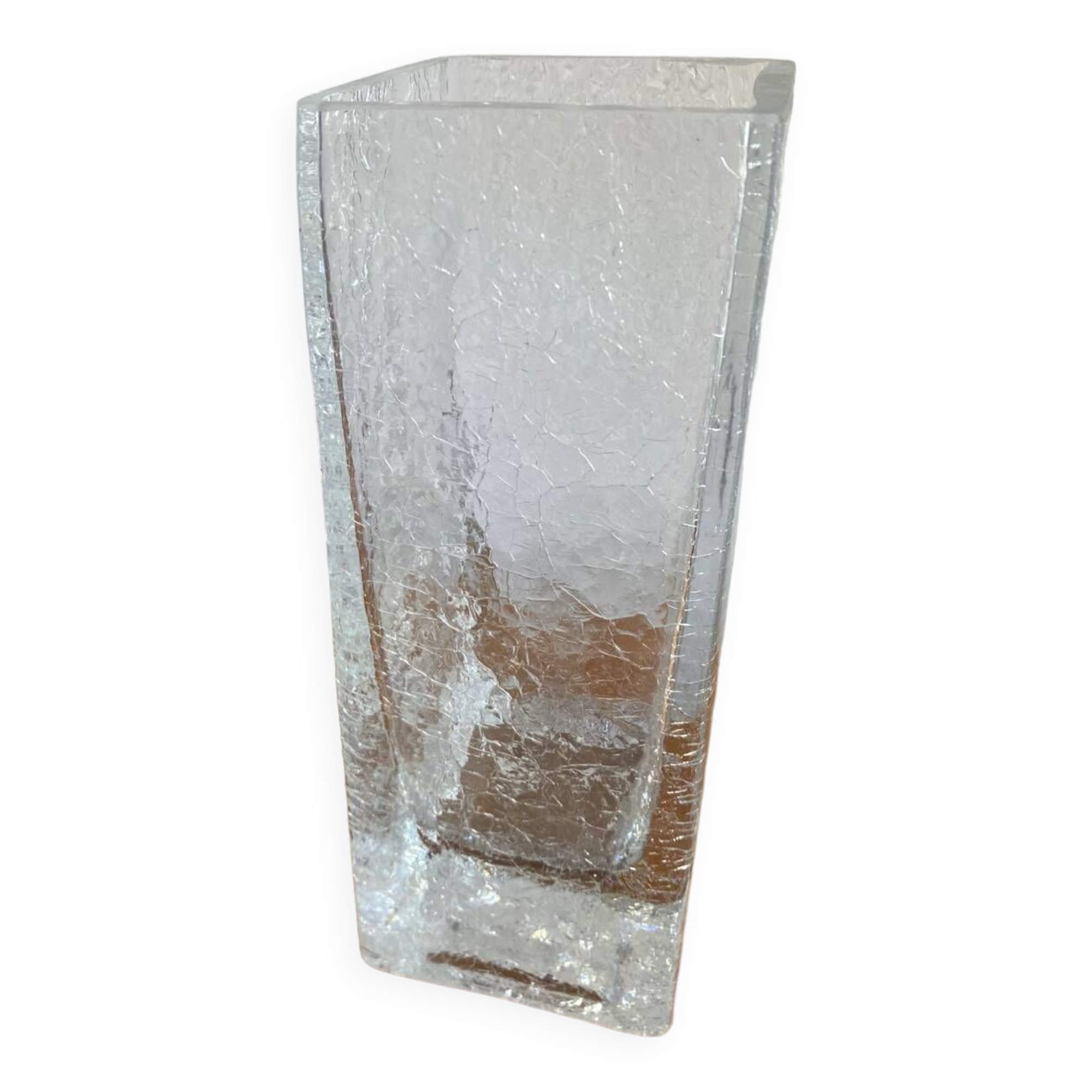 Cracked glass vase