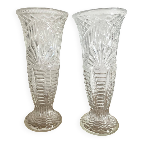 Paire de vases vintage en verre moulé
