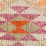 Tapis runner kilim vintage, style bohème, tons orange, rose et lilas pastel
