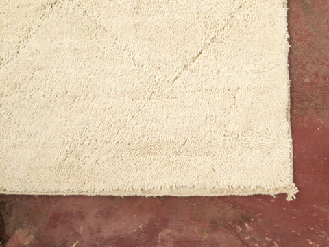 Berber carpet Beni Ouarain beige with dug patterns - 320x205cm