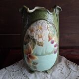 Slip vase