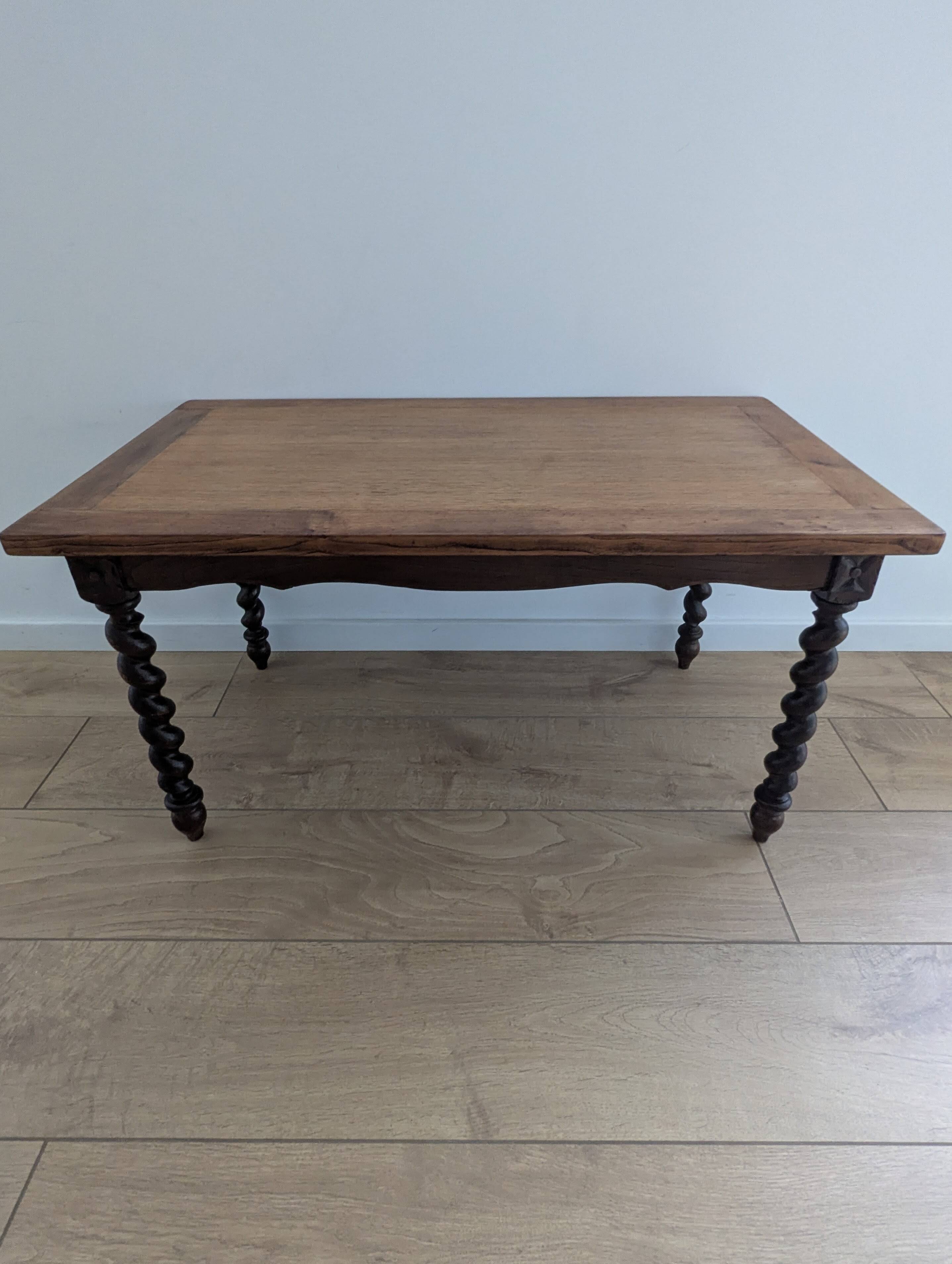 Solid wood coffee table with carved twisted legs
