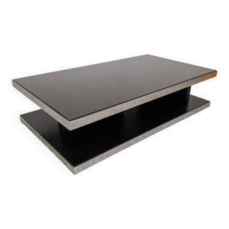 Contemporary design coffee table, Italian 1970s style.