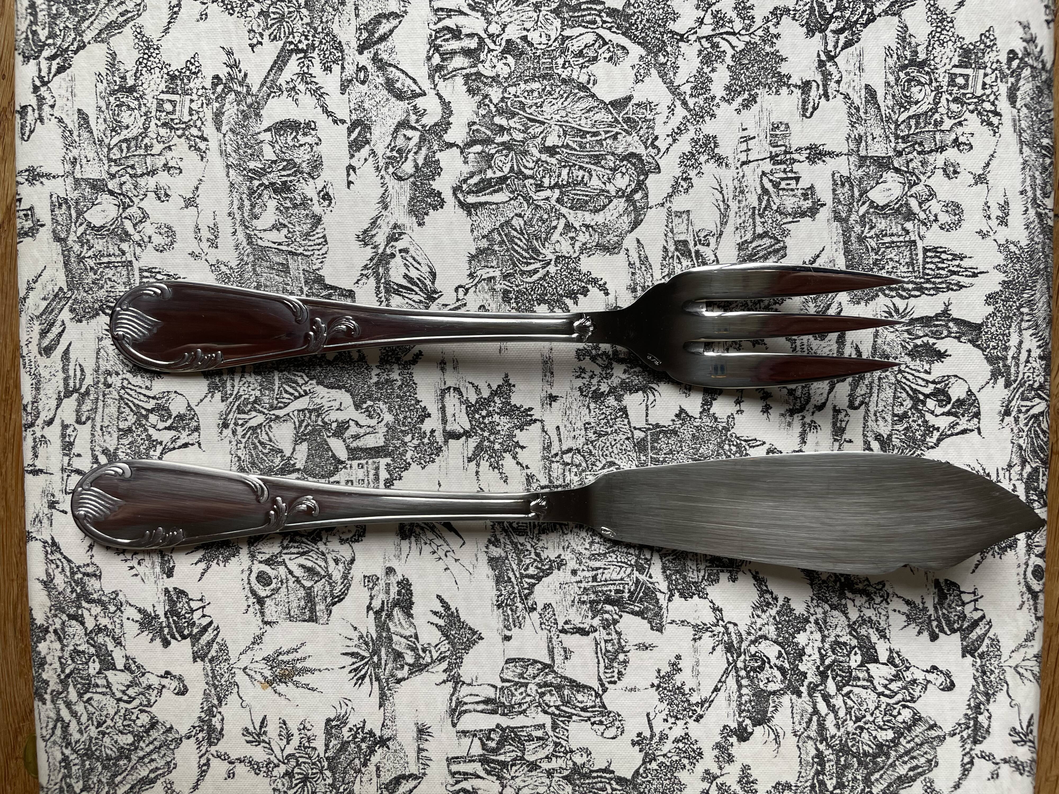 Vintage toile de Jouy cutlery set for 12 fish forks, stainless steel 18/10, like new.