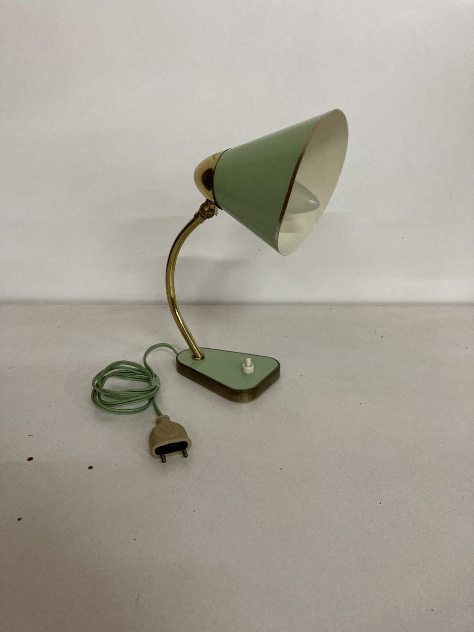 Vintage booster lamp