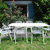 Table and armchair model Rio de Emu
