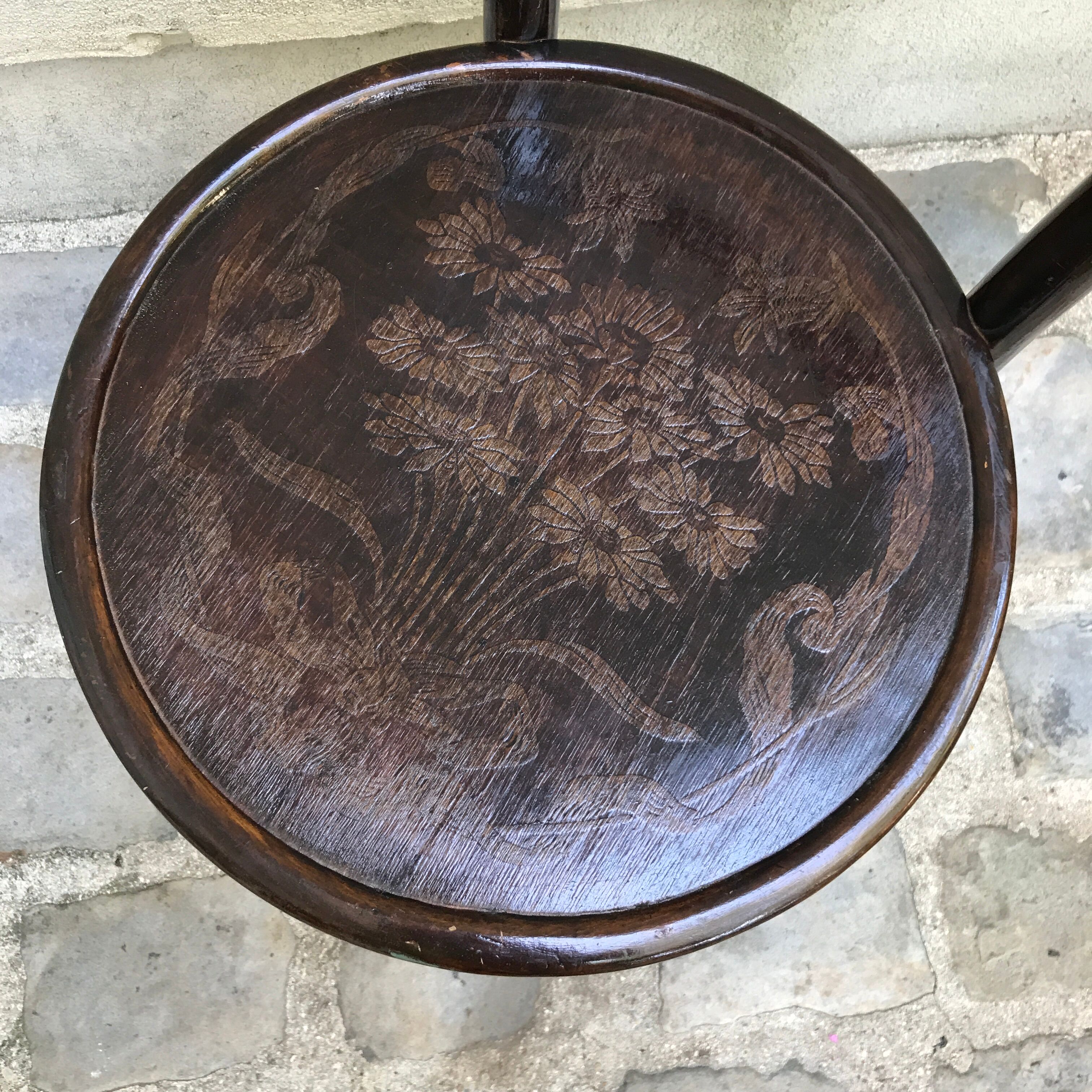 Lot de 4 chaises bistrot dépareillées