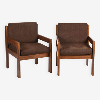 pair of armchairs with mahogany structure by andré sornay (1902-2000):