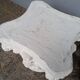 Paire 2 chapiteau corinthien ciment peint / table basse