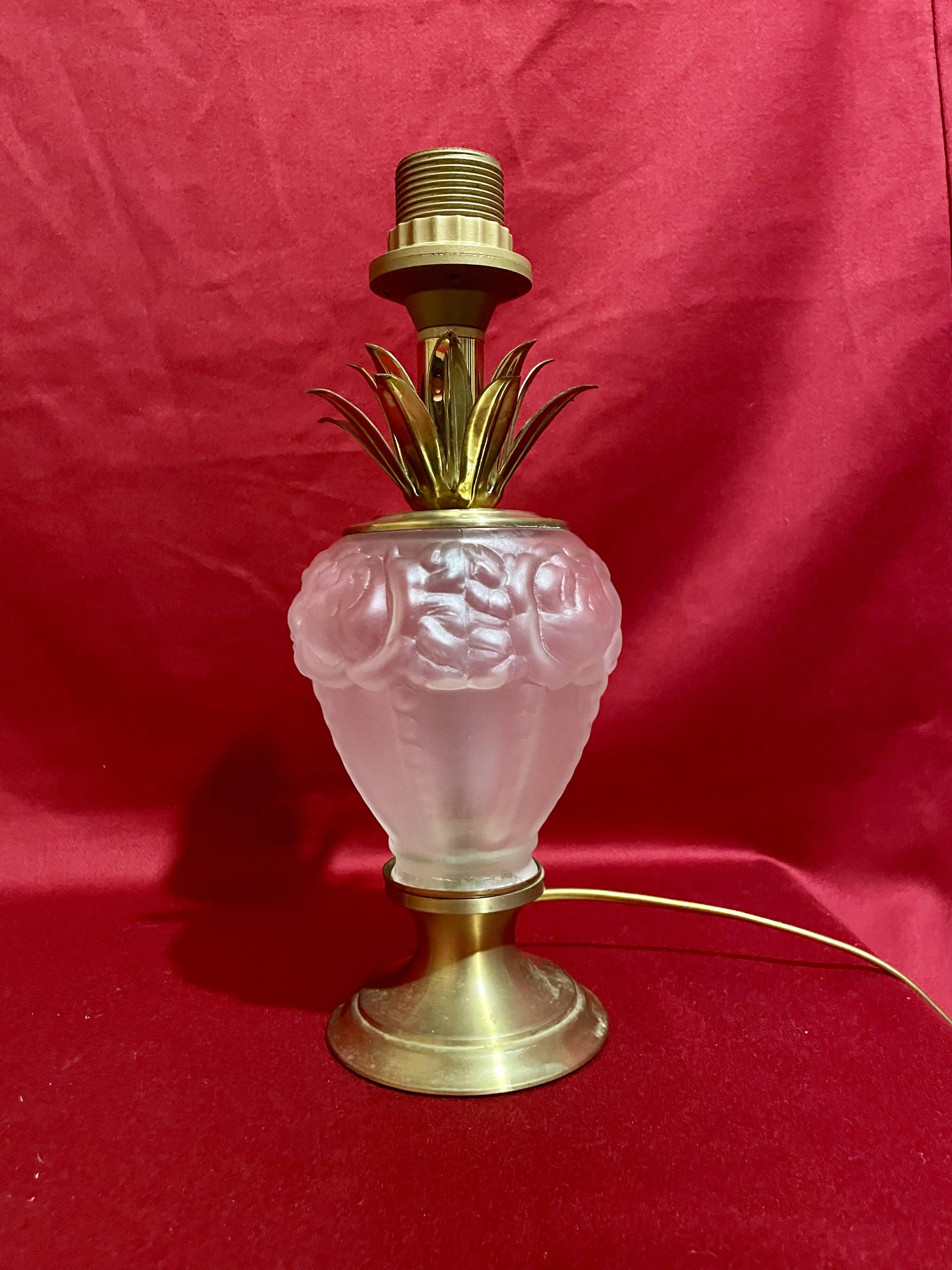 Pair of glass and brass lamp bases, "Maison Le Dauphin", "Daumes" model, 1980s