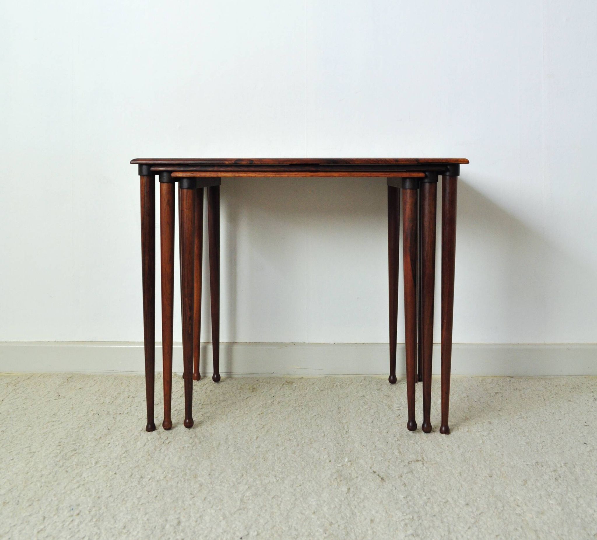 Scandinavian Modern Rosewood Nesting Tables with Drumstick Legs