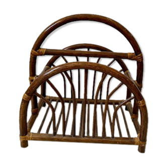 Rattan magazine door