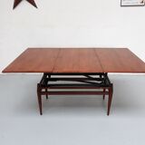 Flexible scandinavian vintage coffee table
