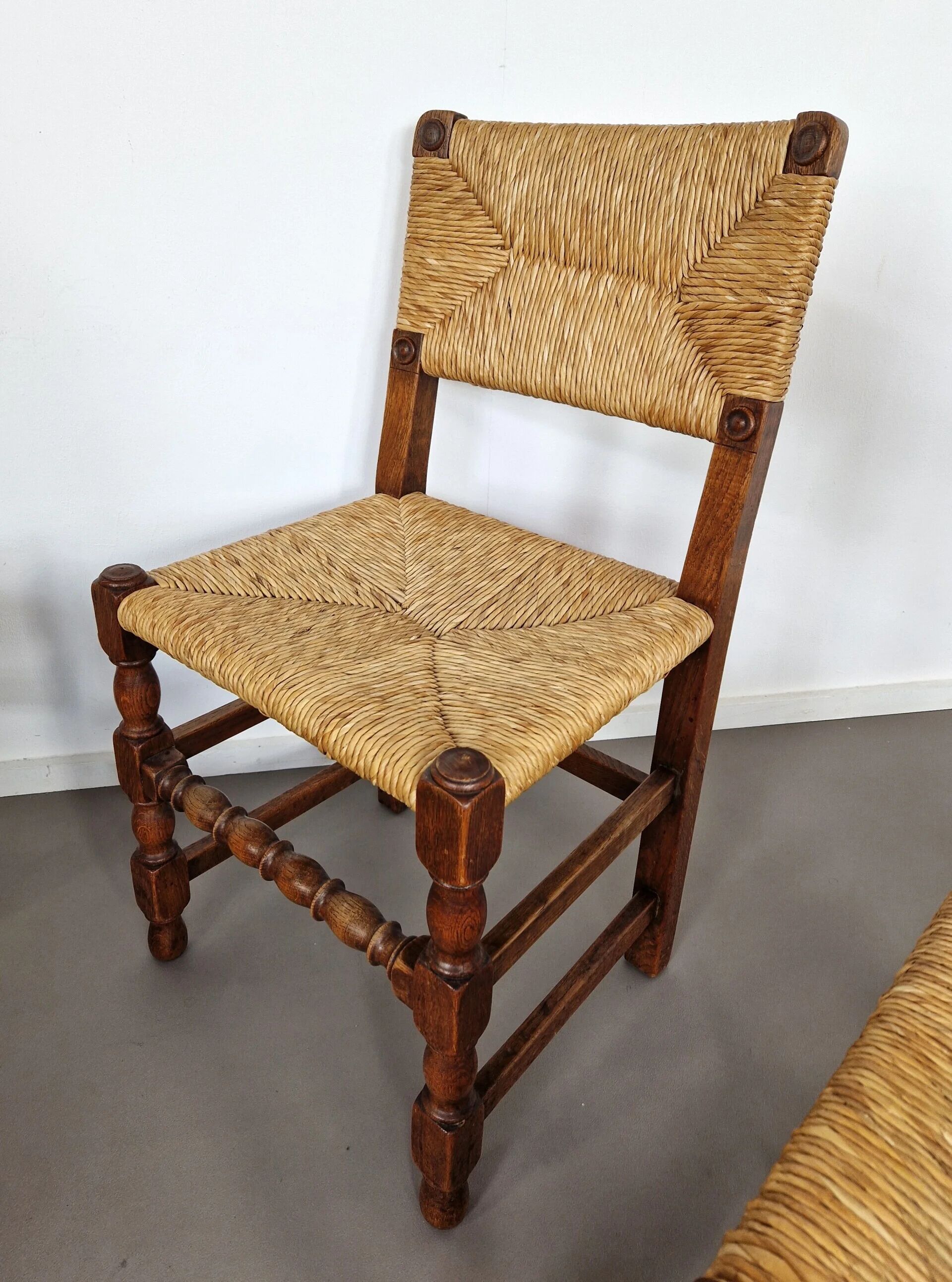 Set of French primitive rush chairs | 1930s