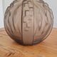 Vase boule "pointes côtelées"