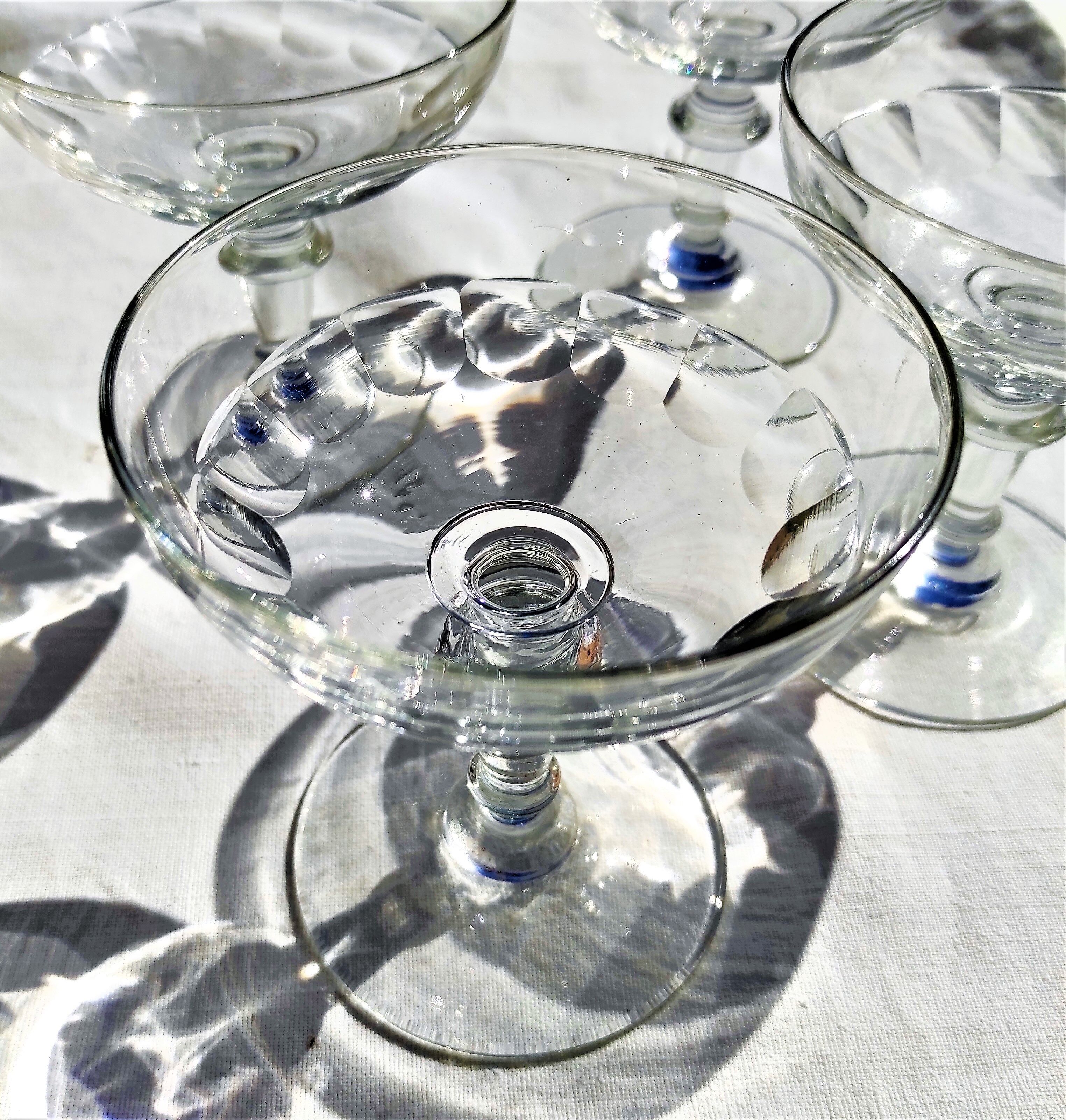 Champagne glasses 1 set of 4 crystal with flat ribs on curve
