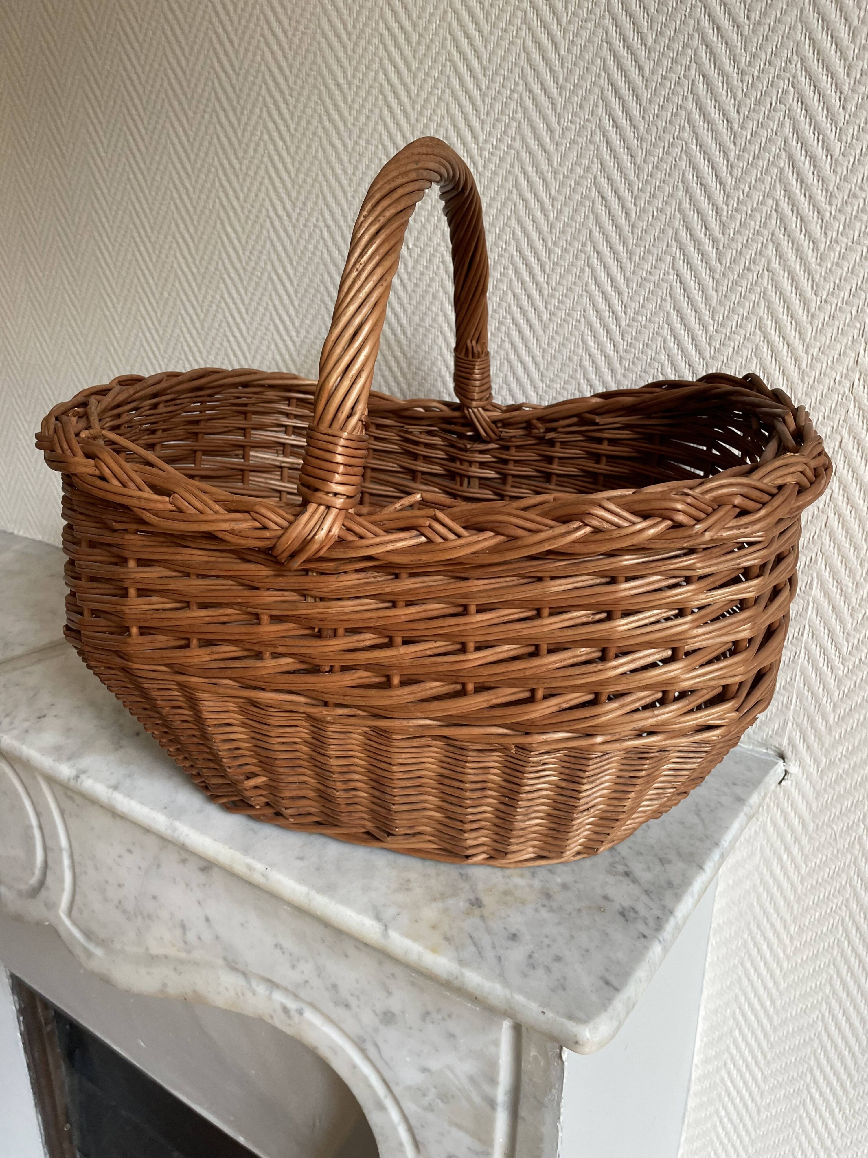 Domed wicker basket